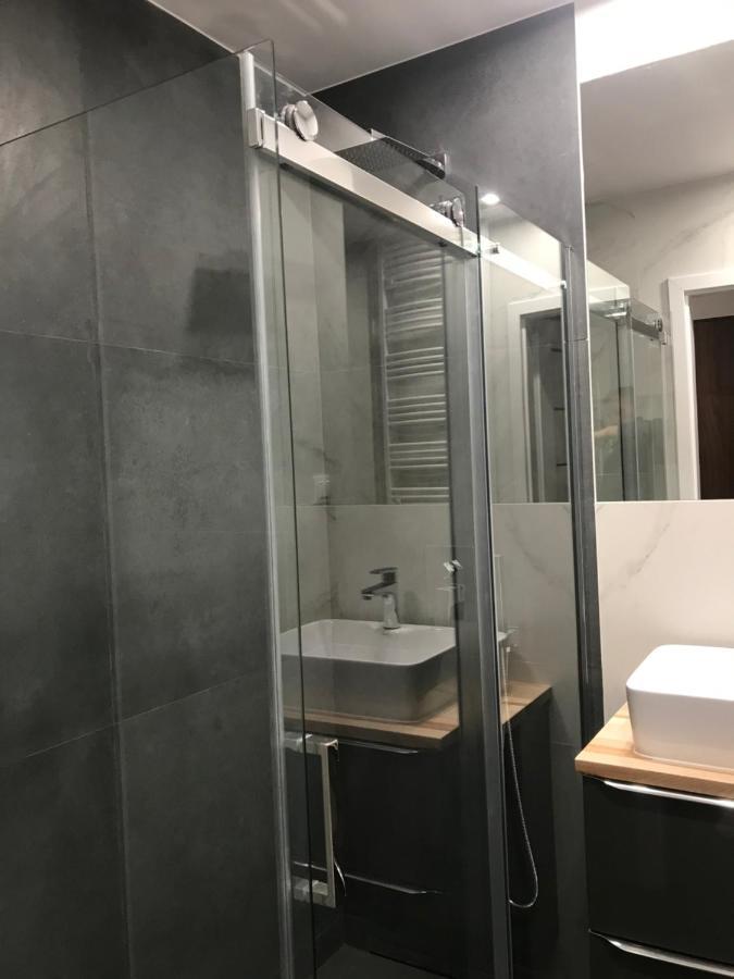 Apartamenty Platinex 2 Krakau Buitenkant foto